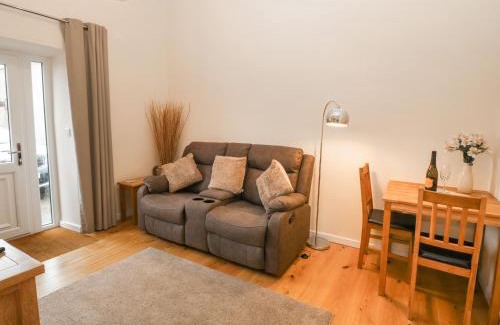 Llanystumdwy House | Tyddyn Sianel - Derw