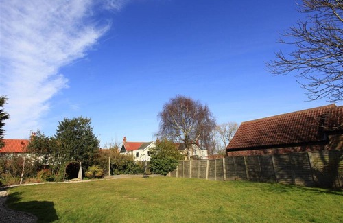 Southwold House | Tynewold - Five Bedroom House, Sleeps 10