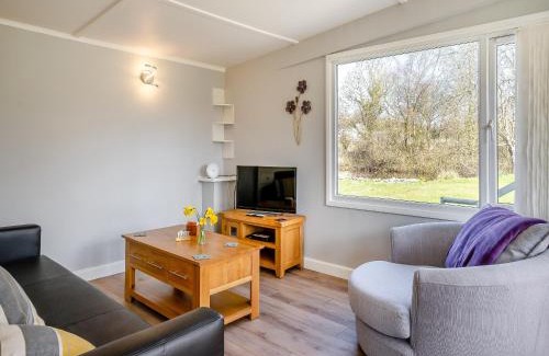 Bethania House | Tynrhos Lake View