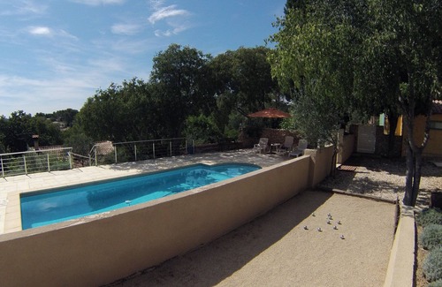 Les 3 Ponts House | Typical house - Swimming pool - Quiet location Nîmes on foot