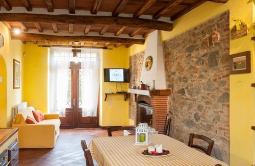 Lucca House | Typical Tuscan farmhouse with Private Saltwater Pool and immense Garden