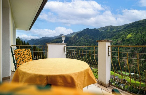 Selva dei Molini Apartment | Tyrolean Chalet Apartment in Mountain Hideaway with SPA