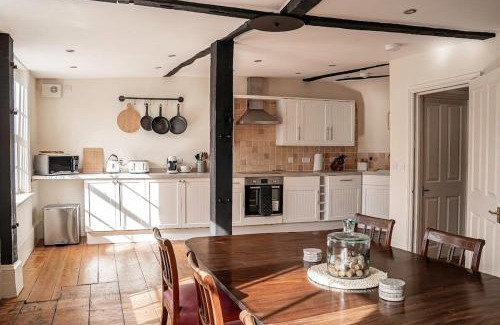 Tewkesbury Apartment | Tysoes Court Tewkesbury