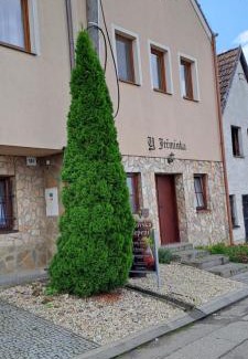 Hlohovec House | U Ječmínka