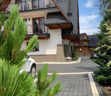 Male Ciche House | U Kasi