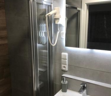 Dolni Morava Apartment | U Králíka, přízemní bezbarierové apartmány A,B,C,D - 50 metrů od vleku - přejdete v lyžácích, pod bobovou dráhou, parkování zdarma, lyžárna s vysoušeči bot,