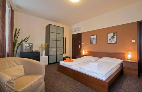 Pisek Hotel | U Zlateho byka