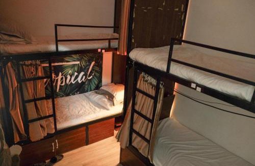 Hang Dao Hostel | UBUNTU Homestay & Tours
