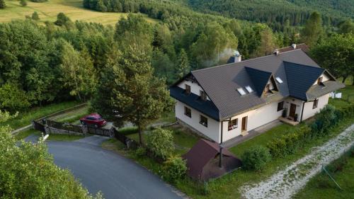 Oscadnica House | Ubytovanie Eva