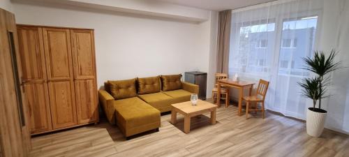Topolcany House | Ubytovanie FUNSTAR Topoľčany