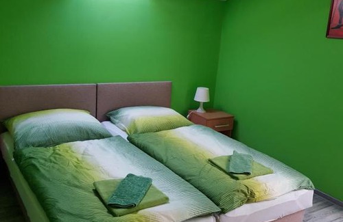Galanta House | Ubytovanie House