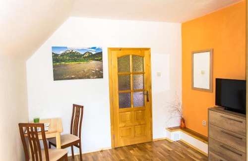 Cerveny Klastor House | Ubytovanie u Jozefa