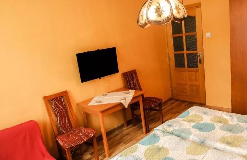 Cerveny Klastor House | Ubytovanie u Jozefa