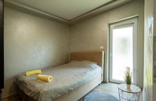 Secovlje Apartment | Udobje ob poti Parenzane - Via Parenzana Trailside Comfort