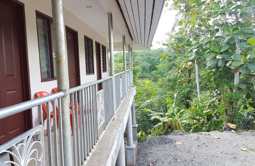 Apia Villa | Uili's Farm House