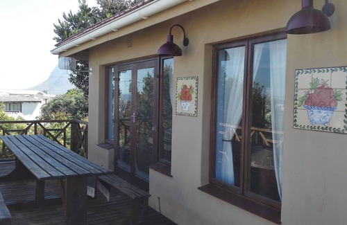 Kleinmond House | Uiteindelik - Kleinmond :- Secluded village on the Coast