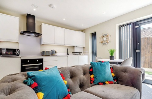 Scarborough Cottage | UK40240-The Bluebell