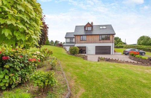 Lydney House | Uk46790 - Orchard Retreat