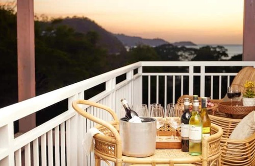 Nasugbu House | Ultimate getaway 3-bedroom resort unit in Batangas