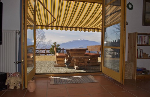 Sankt Urban Ski Chalet | Ultimate Tranquillity at 1,100m - the Austrian Alm