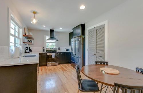 Franklin House | Ultra Country Retreat Historic Franklin Bungalow