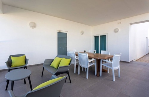 San Tumas Apartment | Ultra Modern Sea Front Villa with Private Pool - The Waterfront