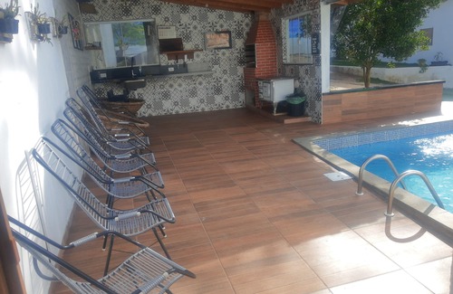 Santana de Parnaiba House | Um Final de Semana,com sua Família Diferente Próximo a Capital ,para 10 Pessoas
