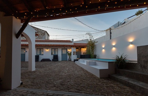 Reguengos de Monsaraz House | Um Recanto Acolhedor, 4 Quartos Cheios de Charme! Pátio Alentejano C/piscina