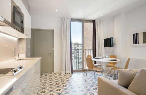 La Sagrada Familia Apartment | Uma Suites Sagrada Familia
