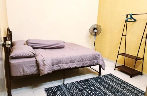 Ayer Molek House | Ummi Homestay Bukit Katil Melaka