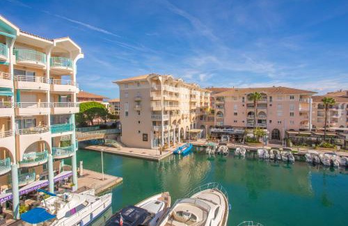 Frejus Port Apartment | Un Air De Venise