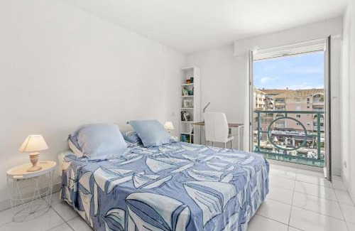 Frejus Port Apartment | Un Air De Venise