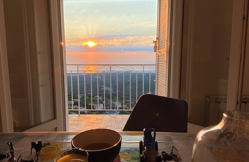 Cervione House | Un Balcon sur la mer