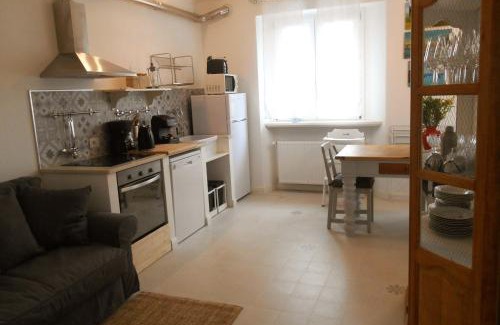 Fondotoce Apartment | Una finestra sul lago.Appartamento Verbania