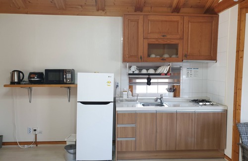 Bongpyeong Condo | Under Hill Pension