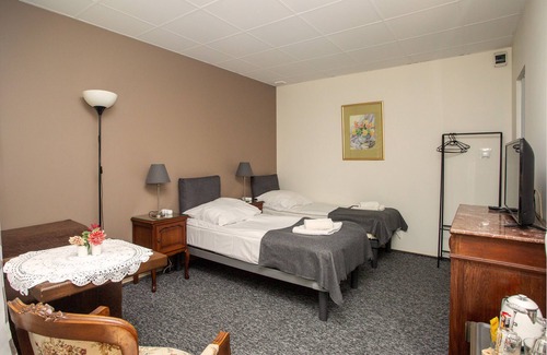 Niepolomice Hotel | Under Oak 2 double rooms/option up to 20 person in total. Breakfast on request