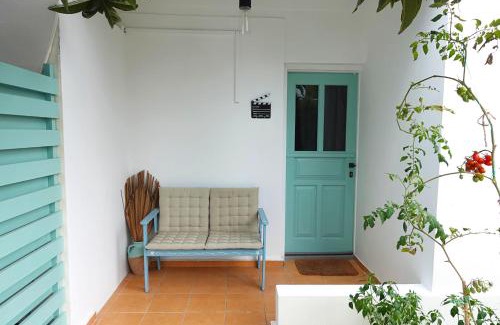 Lykabittos House | Under the Palms