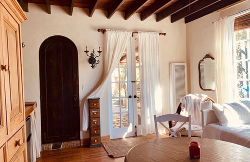Mar Vista House | Under the Tuscan Sun Studio-Style Cottage With Stone Pool in West LA