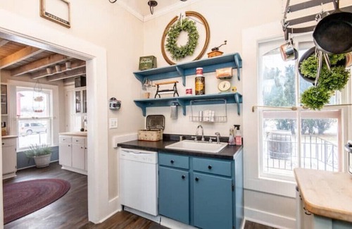 East Troy House | Unforgettable, Restored 1868 Italianate Farmhouse in peaceful countryside.