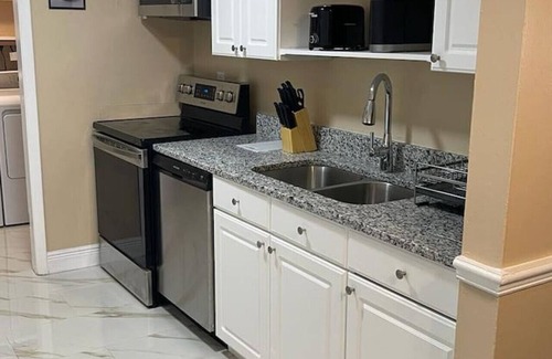 Sky Lake House | Unforgettable Stay in Orlando