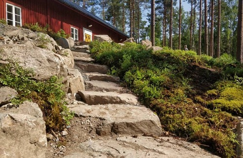 Vetlanda Municipality House | Unikt Sjönära Boende för Hela Familjen i Astrid Lindgrens Småland