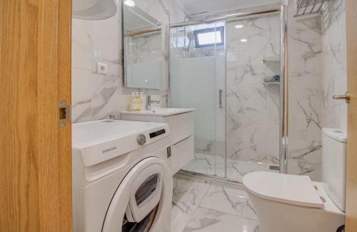 Armacao de Pera Apartment | Unique 1BD Ocean View AC Wi-Fi Beach 100m
