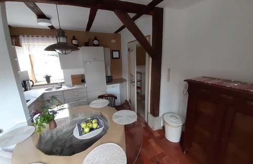 Bosleben-Wullersleben Apartment | Unique apartment in Chalet Bösleben, a fully ecologically renovated monument