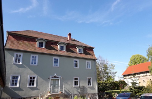 Bosleben-Wullersleben Apartment | Unique apartment in Chalet Bösleben, a fully ecologically renovated monument
