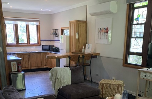 Lorne House | Unique, boutique, country-style accommodation.
