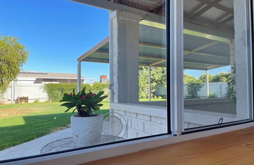 Leeton Cottage | Unique Cottage in orchard setting - quiet, peaceful setting close to town