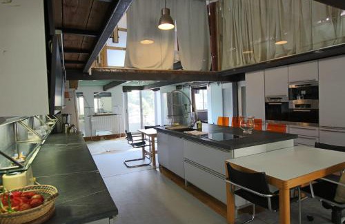 California - Pezou Apartment | Unique Duplex in the center of Cannes Ideal accomodation for 6 to 7 guests