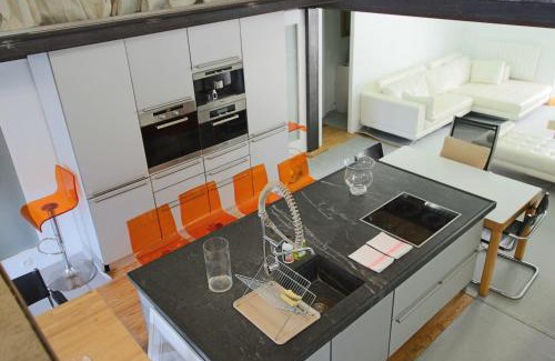 California - Pezou Apartment | Unique Duplex in the center of Cannes Ideal accomodation for 6 to 7 guests