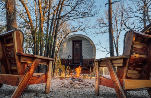 Mountain Home RV Rental | Unique Experience, Heat & A/C, Full Bath, well stocked, near everything