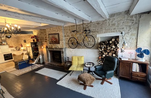 Verteuil-sur-Charente House | unique house right in center, next to river | beautiful castle-view from jacuzzi